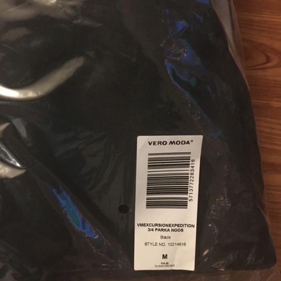 BRAND women Vero moda faux fur trim parka winter snow  jacket size S & M - Picture 6 of 6